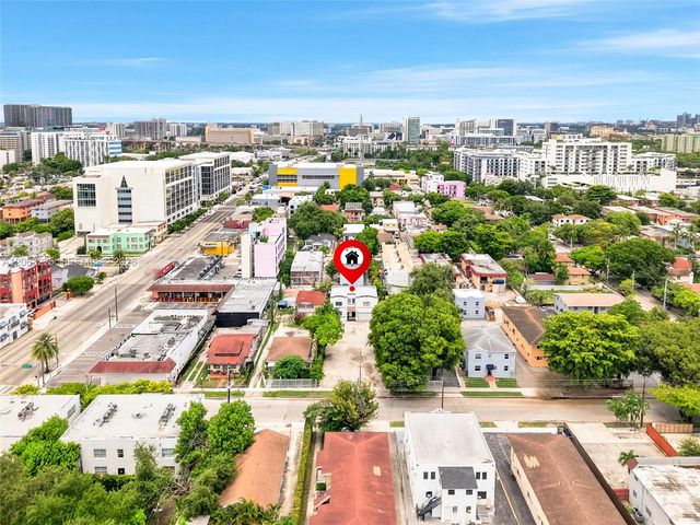 1145 NW 4th St APT 1, Miami, FL 33128