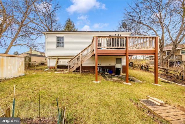 274 LONGFORD DR, Frederick, MD 21702