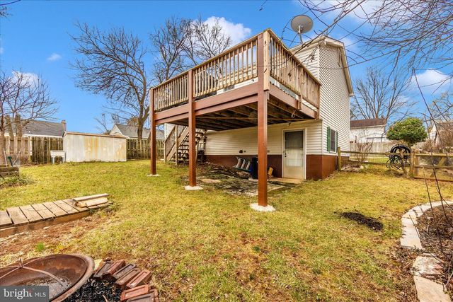 274 LONGFORD DR, Frederick, MD 21702