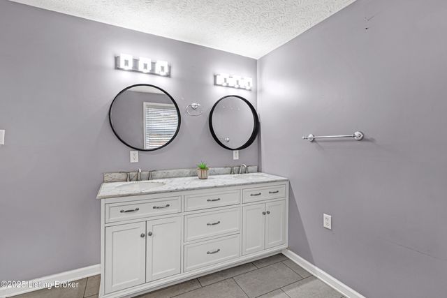 1141 Grindstone Rd, Clarkson, KY 42726