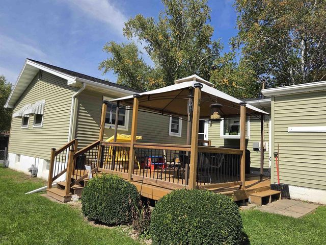908 Mildred Avenue, Edgerton, WI 53534