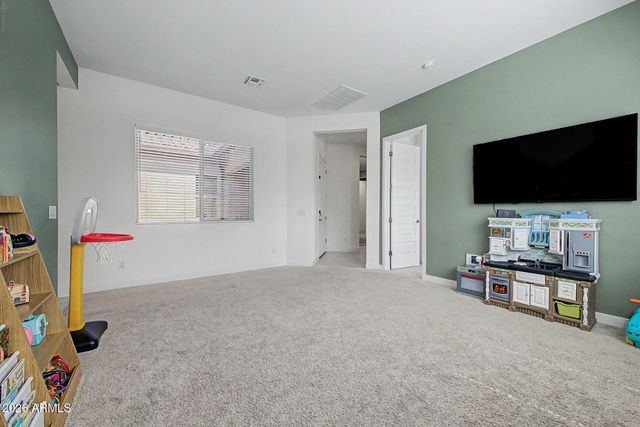 4823 W FLAT IRON Court, Queen Creek, AZ 85144