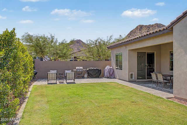 4823 W FLAT IRON Court, Queen Creek, AZ 85144