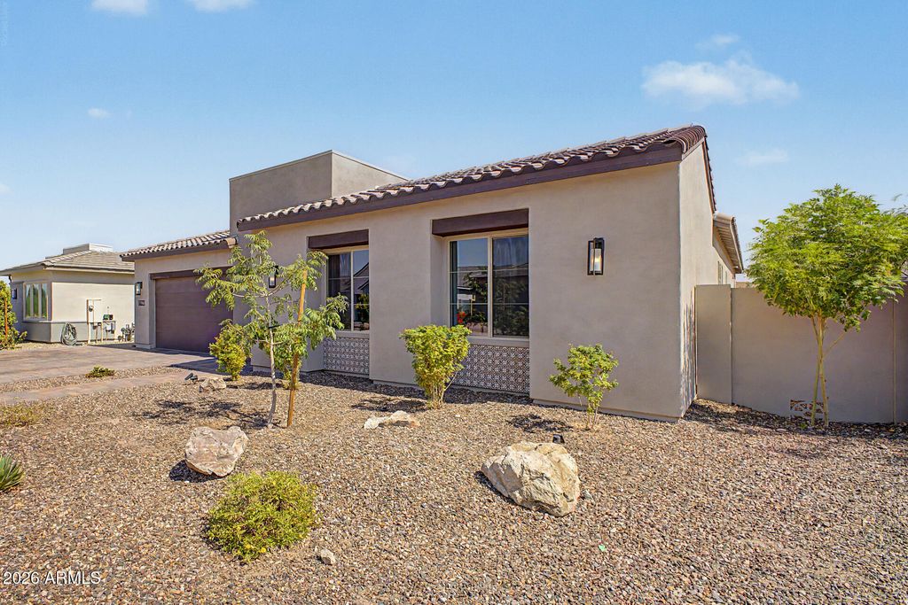 4823 W FLAT IRON Court, Queen Creek, AZ 85144 — photo 5