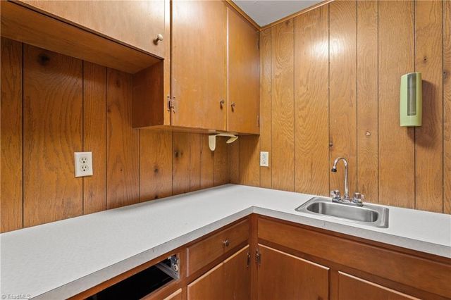 7960 Simmons Road, Rural Hall, NC 27045