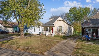 207 S Walnut Street, Sapulpa, OK 74066