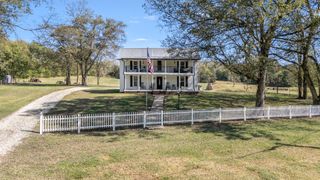 2180 Polly Adams Rd, Belfast, TN 37019