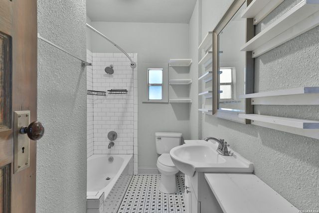 608 Kentucky, San Antonio, TX 78201