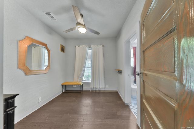 608 Kentucky, San Antonio, TX 78201