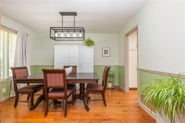4250 Red Fox Trail, Oakwood, GA 30566