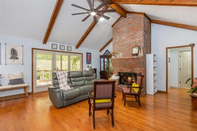 4250 Red Fox Trail, Oakwood, GA 30566