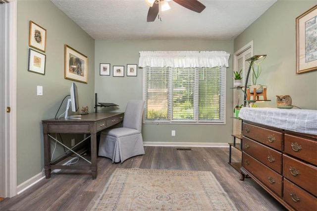 4250 Red Fox Trail, Oakwood, GA 30566