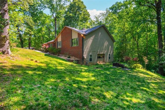 4250 Red Fox Trail, Oakwood, GA 30566