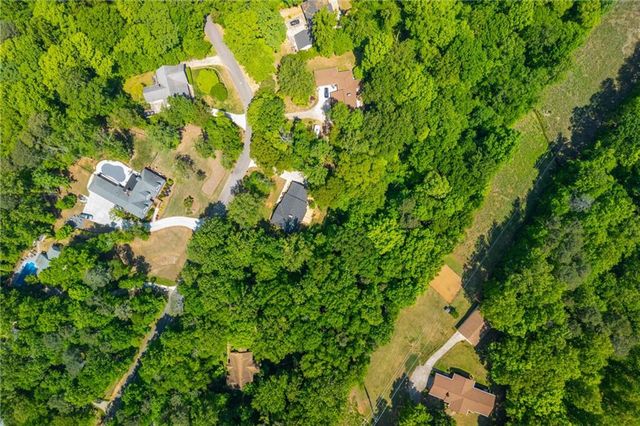 4250 Red Fox Trail, Oakwood, GA 30566