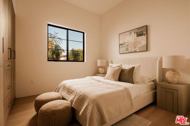 14800 McCormick Street, Sherman Oaks, CA 91411
