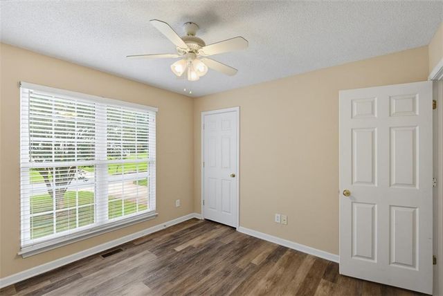 168 Oakview Drive, Dallas, GA 30157