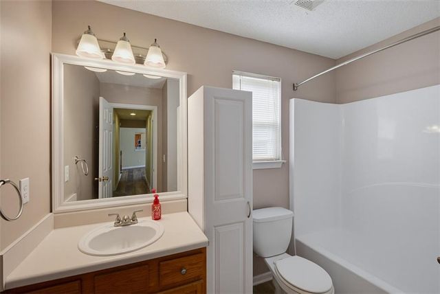 168 Oakview Drive, Dallas, GA 30157