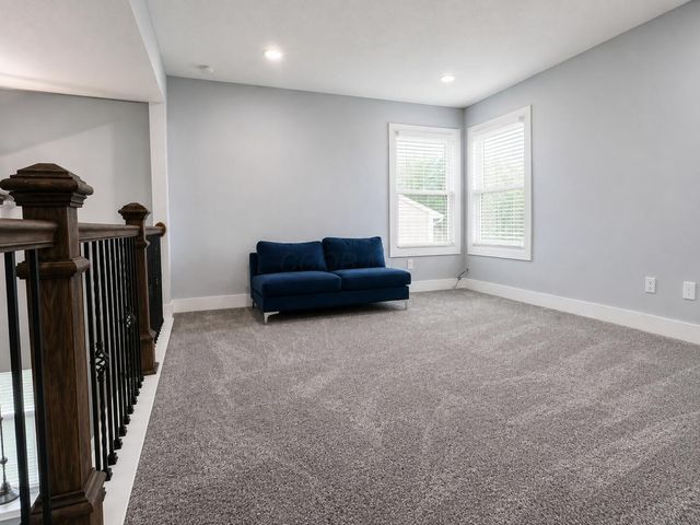 8183 Willow Brook Crossing Drive, Blacklick, OH 43004
