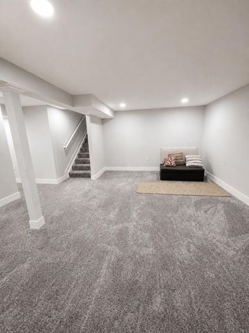 8183 Willow Brook Crossing Drive, Blacklick, OH 43004