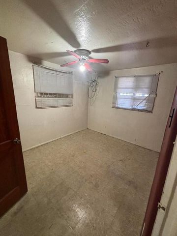 2827 Bel Air Drive NE, Albuquerque, NM 87110