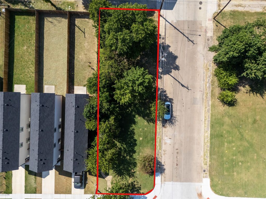 3015 Myrtle Street, Dallas, TX 75215