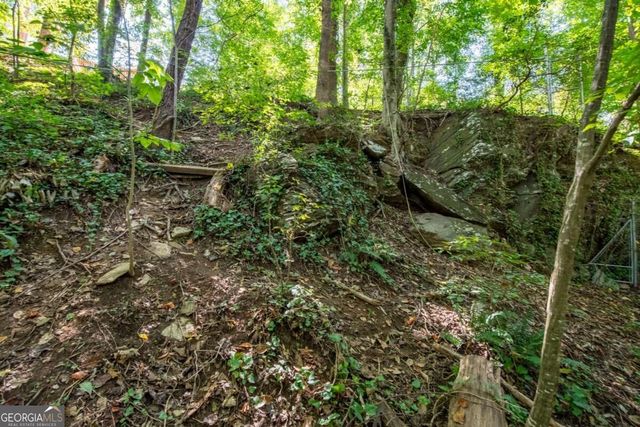 638 Green Valley Drive SE, Smyrna, GA 30082