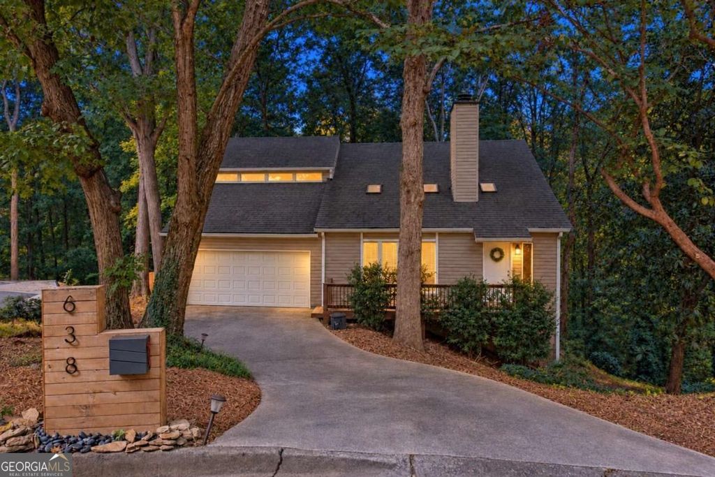 638 Green Valley Drive SE, Smyrna, GA 30082