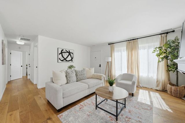 3945 Camino Calma, San Diego, CA 92122