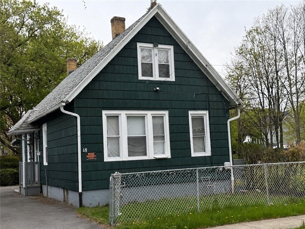 18 Langham Street, Rochester, NY 14621