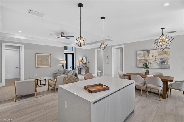 2141 Golden Gate BLVD E, Naples, FL 34120