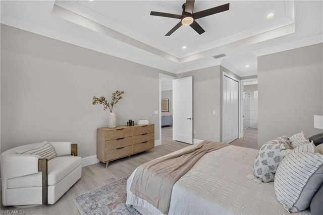 2141 Golden Gate BLVD E, Naples, FL 34120