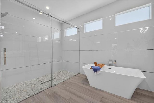 2141 Golden Gate BLVD E, Naples, FL 34120