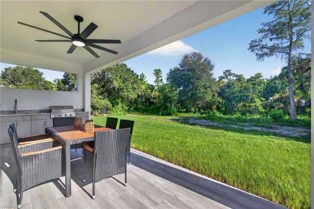 2141 Golden Gate BLVD E, Naples, FL 34120