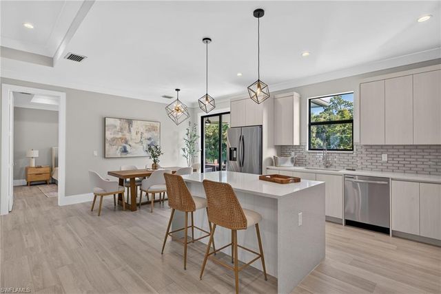 2141 Golden Gate BLVD E, Naples, FL 34120