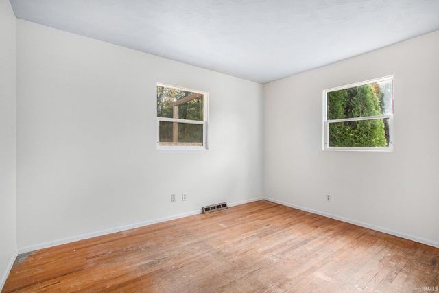 2032 Southern View Drive, South Bend, IN 46614