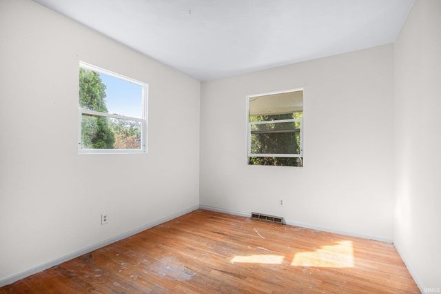 2032 Southern View Drive, South Bend, IN 46614