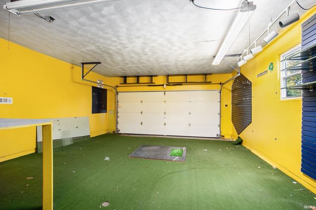 2032 Southern View Drive, South Bend, IN 46614