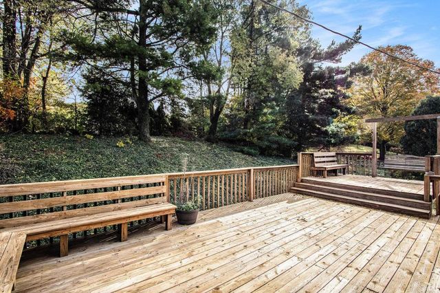 2032 Southern View Drive, South Bend, IN 46614