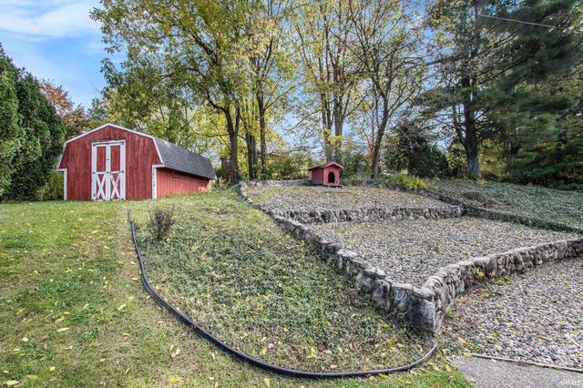 2032 Southern View Drive, South Bend, IN 46614