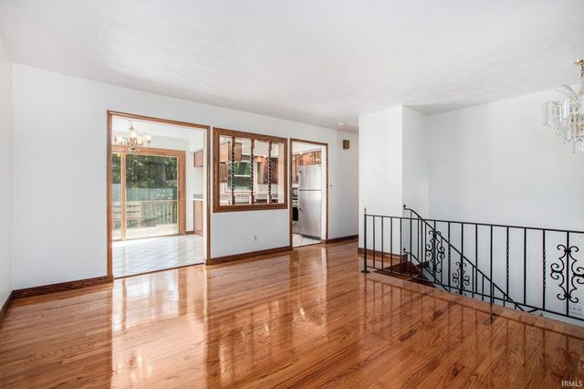 2032 Southern View Drive, South Bend, IN 46614