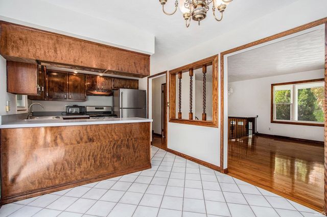 2032 Southern View Drive, South Bend, IN 46614