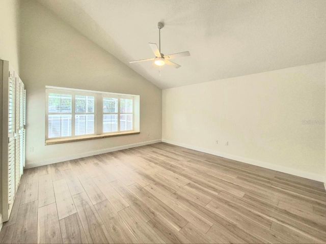 2214 GREEN OAKS LANE, Tampa, FL 33612