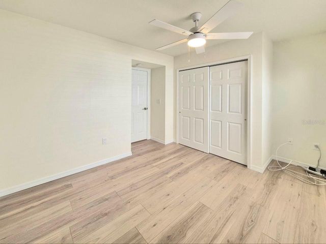 2214 GREEN OAKS LANE, Tampa, FL 33612