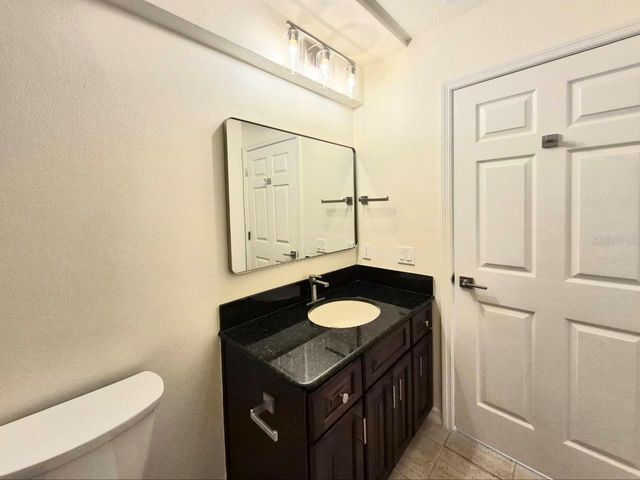 2214 GREEN OAKS LANE, Tampa, FL 33612