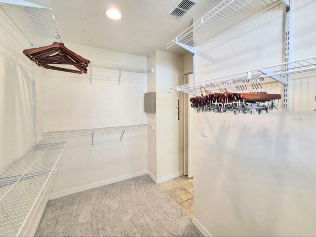 2214 GREEN OAKS LANE, Tampa, FL 33612