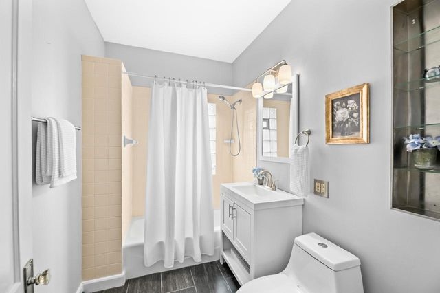 2212 57th STREET, Milwaukee, WI 53208