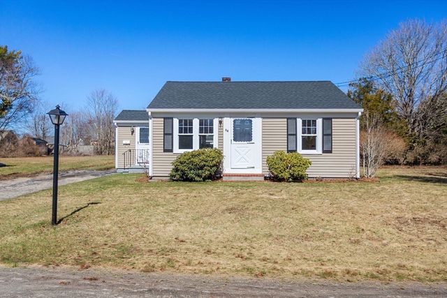 14 Sharon Dr, Falmouth, MA 02536