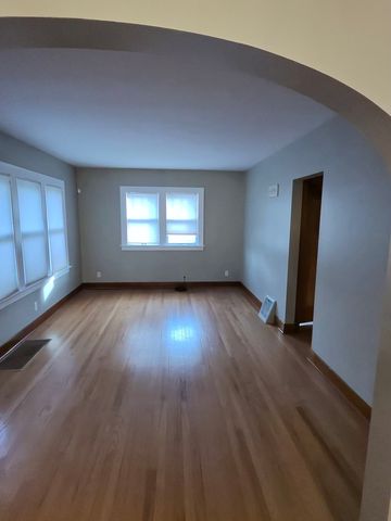 1155 E 166th Street, South Holland, IL 60473