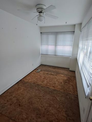 1155 E 166th Street, South Holland, IL 60473