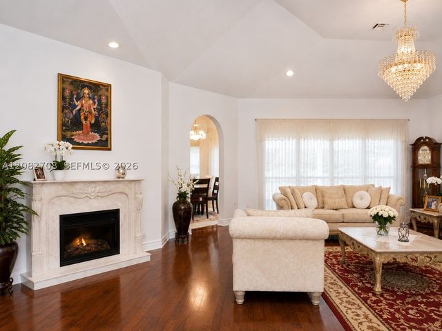 6110 SW 190th Ave, Southwest Ranches, FL 33332